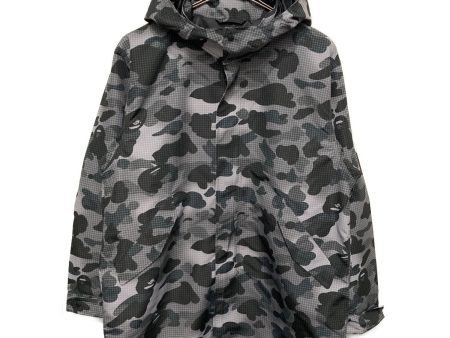 [Pre-owned] A BATHING APE Light-storing camouflage pattern nylon coat 001LJI801007M Online now